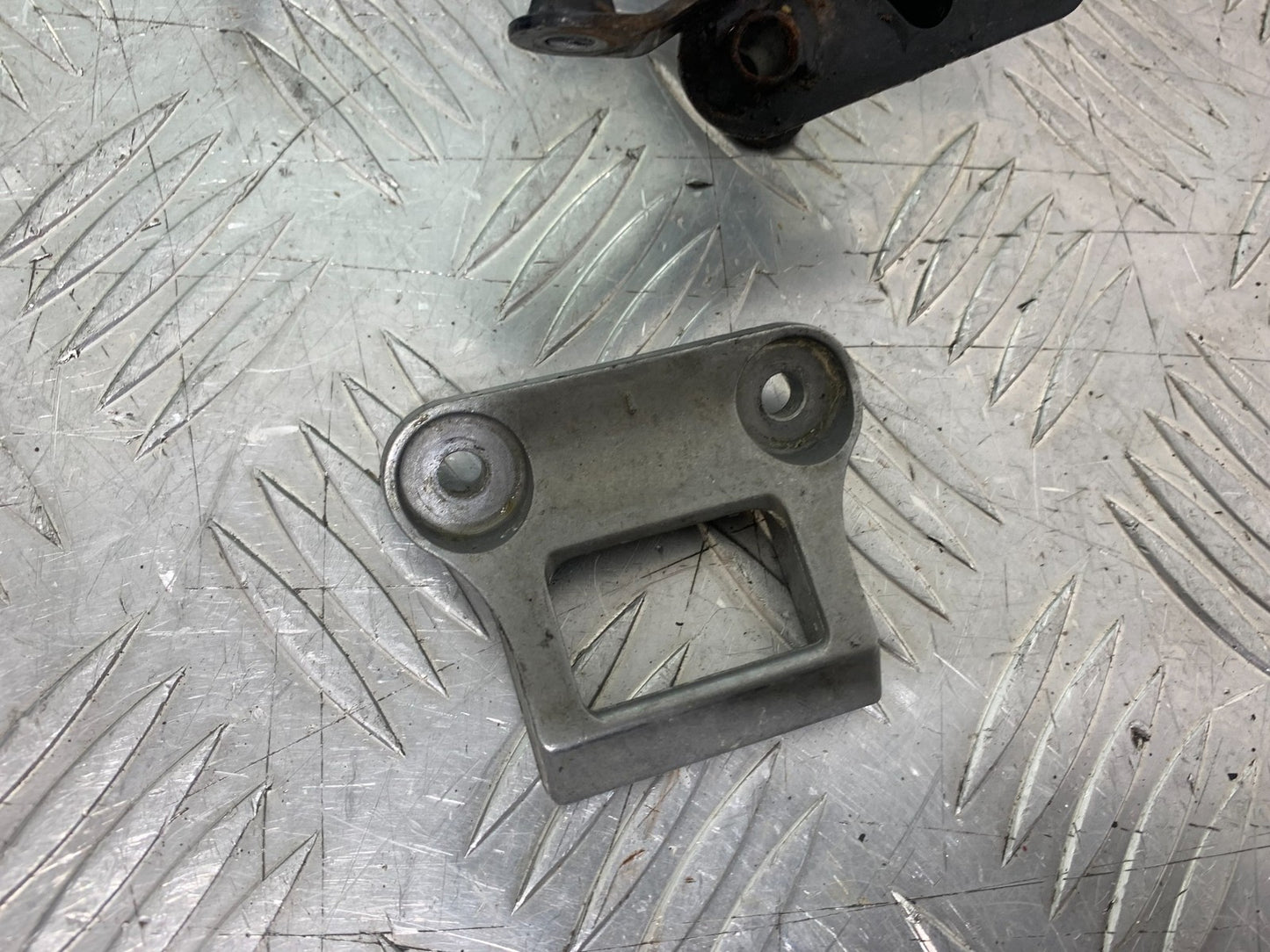 HONDA CBR1000 rr FIREBLADE FRAME BRACKETS YEAR 2006 (CMB1220)