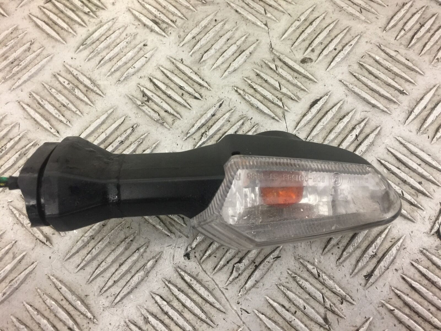 KAWASAKI NINJA 300 EX300 FRONT RIGHT INDICATOR YEAR 2017 (STOCK 492)