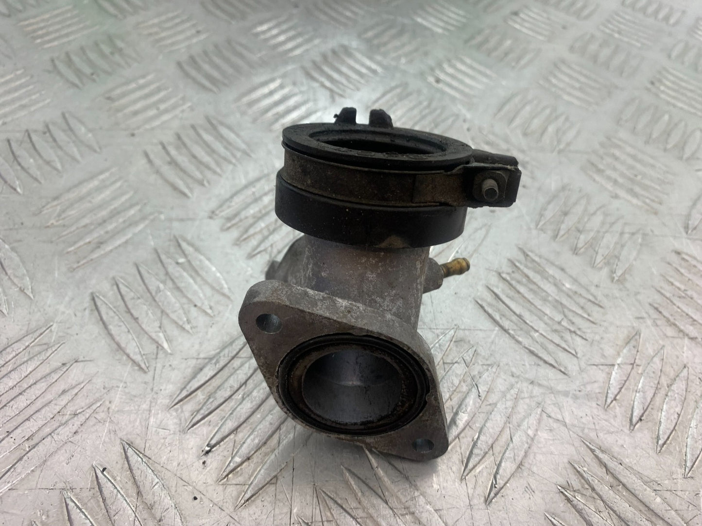 SUZUKI AN 200 UH 200 INLET RUBBER YEAR 2007-2009 (CMB1256)