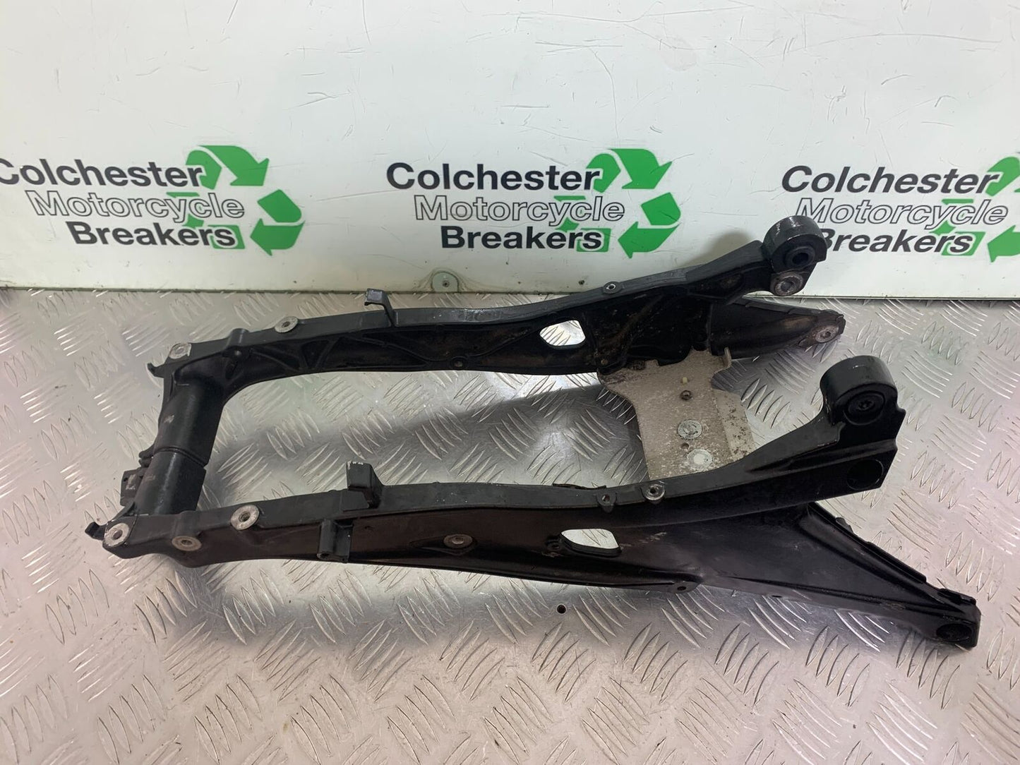 HONDA VFR1200 VFR 1200 FA REAR SUBFRAME YEAR 2010-11 CMB1088)