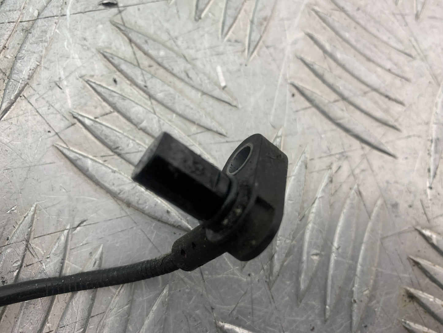 BMW R1200 R 1200 GS REAR ABS SENSOR YEAR 2013-2016 (CMB1257)