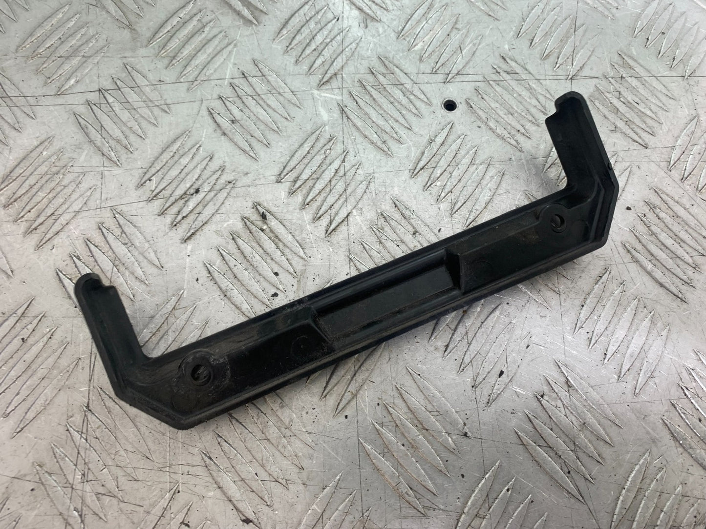 KAWASAKI GT550 GT 550 INFILL COVER YEAR 1989-1994