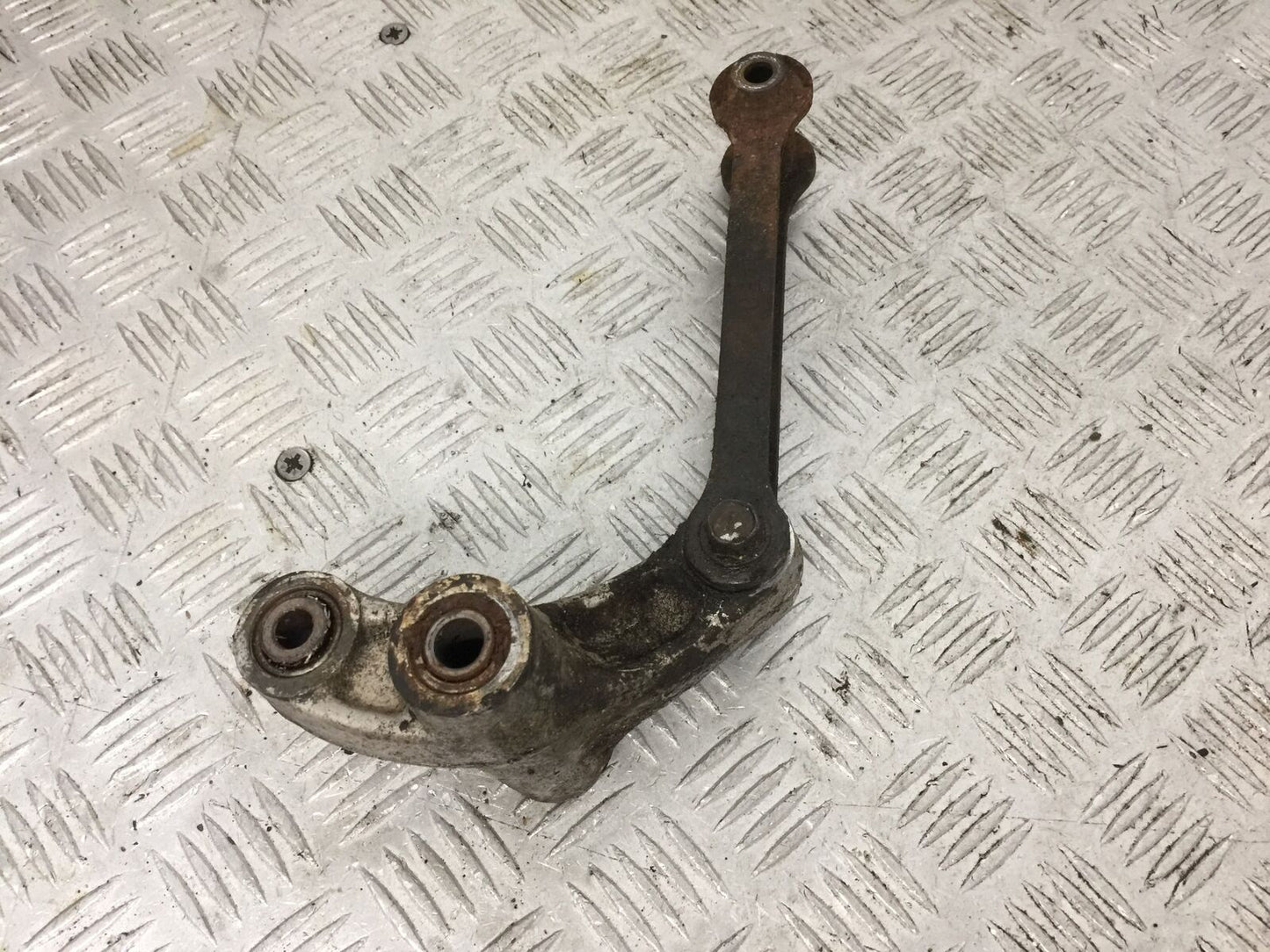 SUZUKI AN 250 BURGMAN SHOCK LINKAGE YEAR 1999 (STOCK 881)