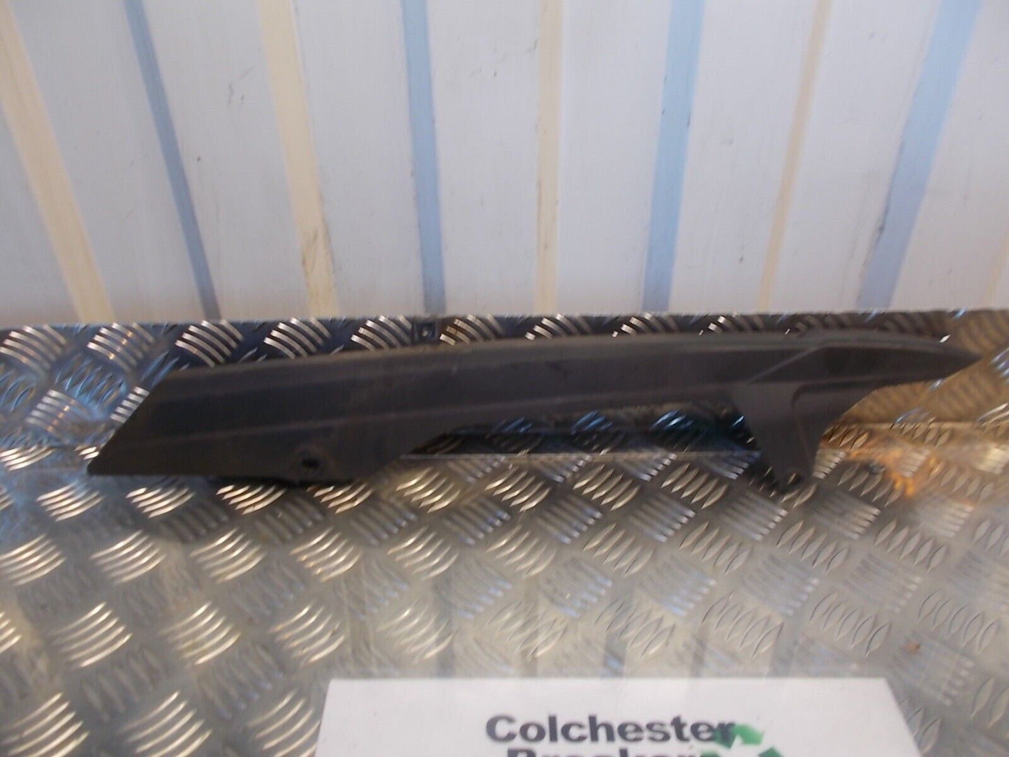 HONDA CBF125 CBF 125 CHAIN GUARD YEAR 2011