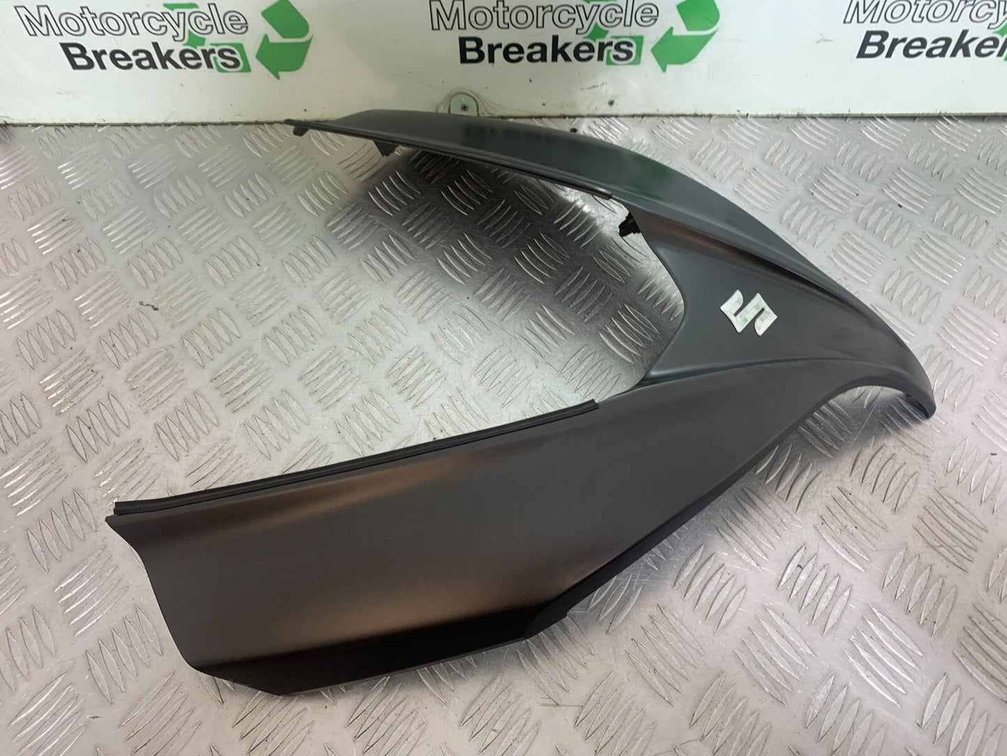 SUZUKI AN400 AN 400 BURGMAN TOP FAIRING INFILL PANEL YEAR 2017-2024 (CMB1118)