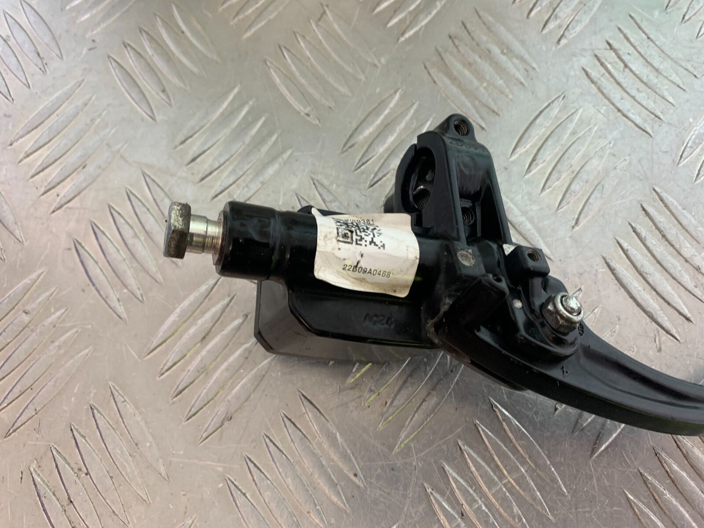 KTM 125 DUKE FRONT BRAKE MASTER CYLINDER YEAR 2018-2023 (CMB1083)