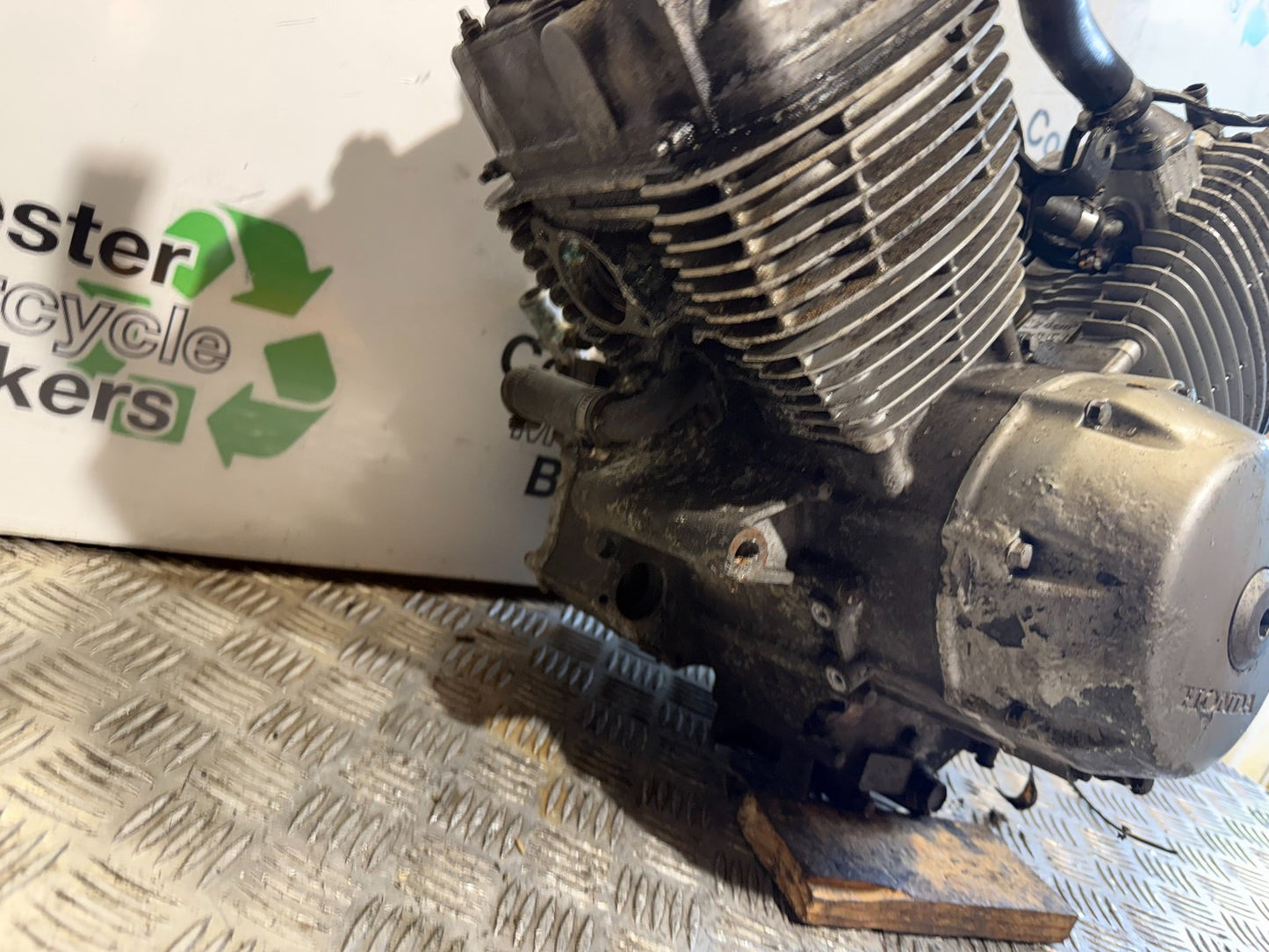 HONDA XL125 VARADERO ENGINE YEAR 2001-2006 (CMB1210)