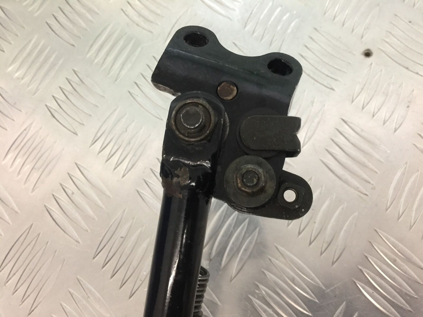KAWASAKI ZX10R ZX10 SIDE STAND AND BRACKET YEAR 2004-2005 (STOCK 932)