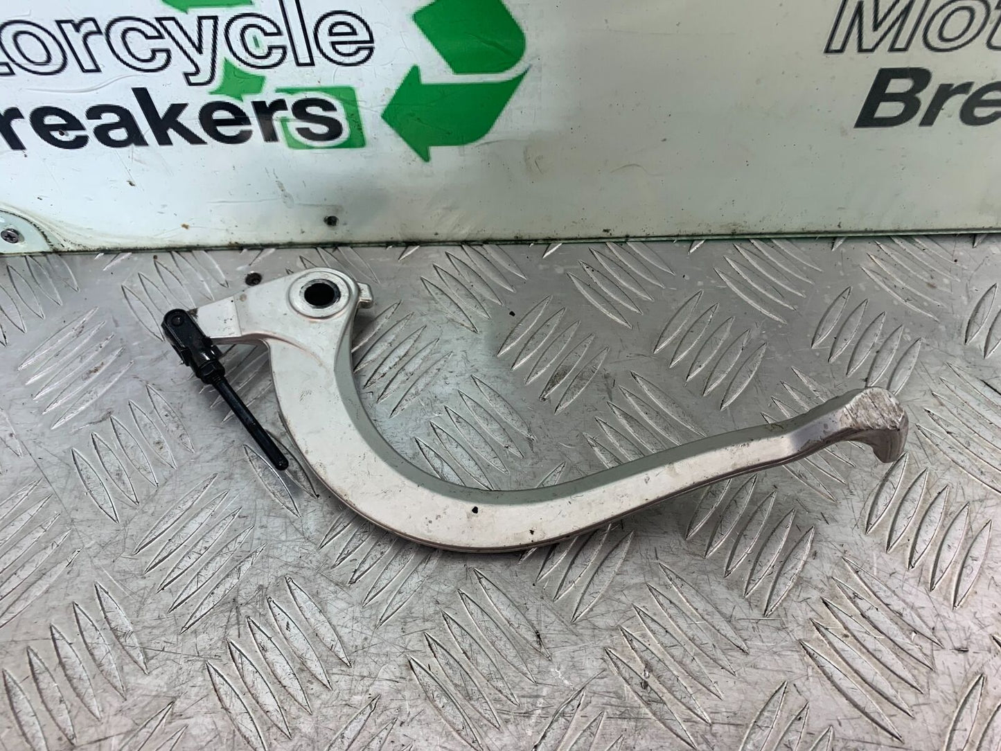 YAMAHA XT125 X XT 125 X REAR BRAKE PEDAL 2005-2011 (CMB1097)