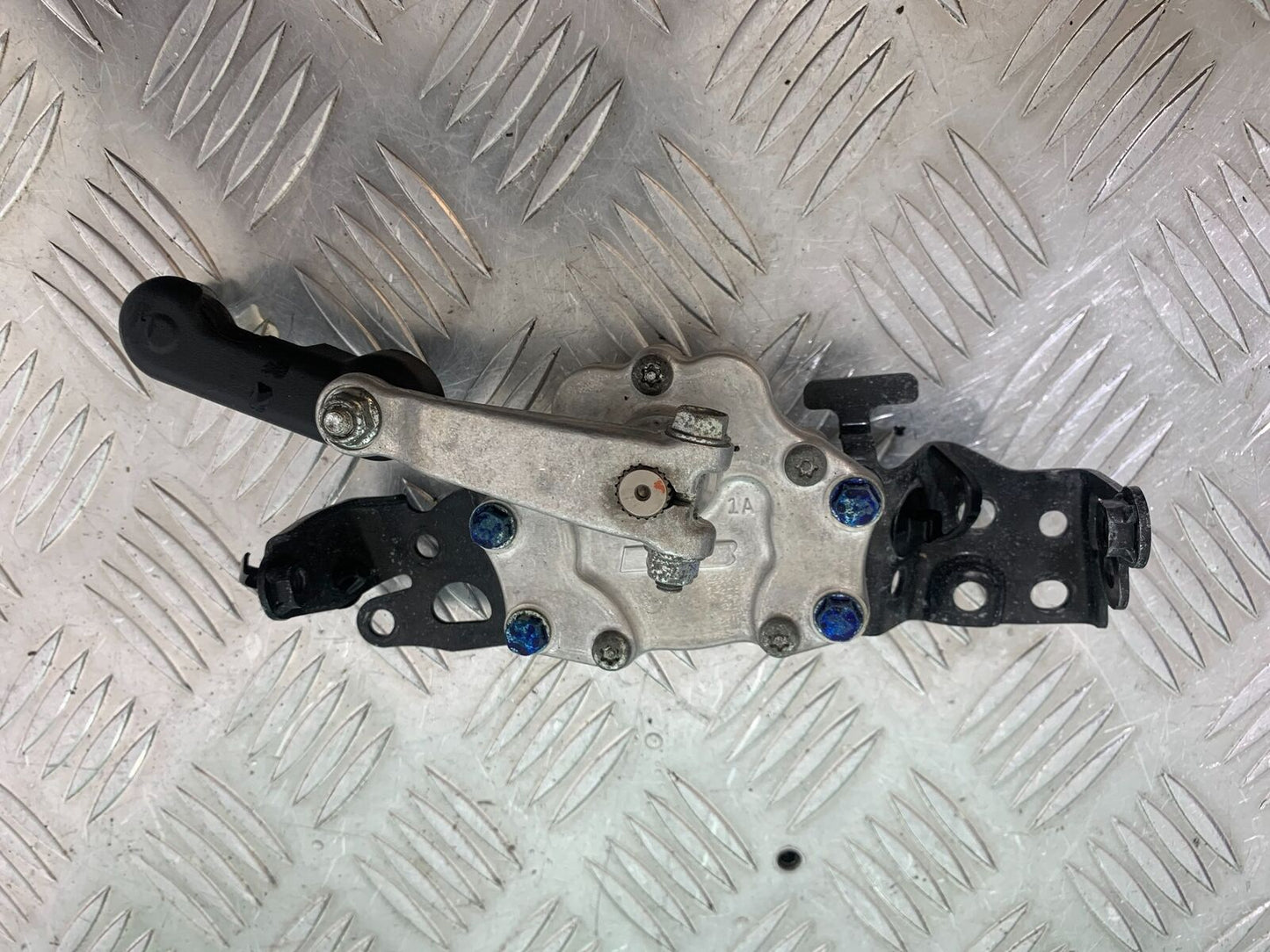 HONDA CBR1000 rr FIREBLADE STEERING DAMPER 2008-2011 (CMB1037)