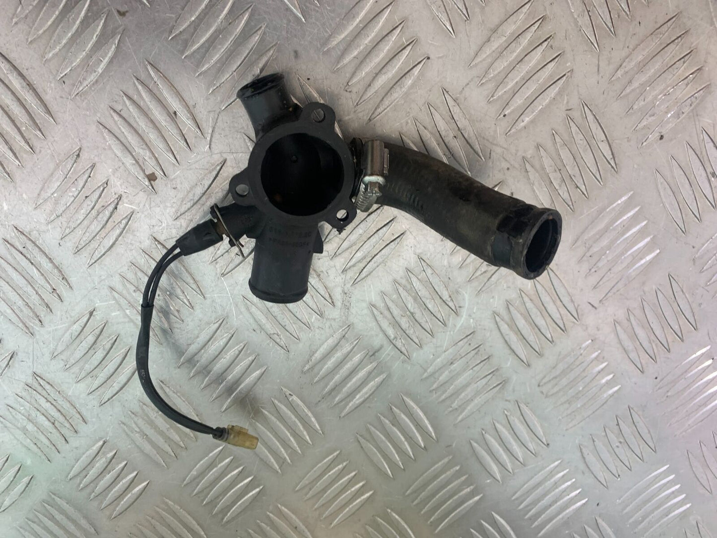 DUCATI 1199 PANIGALE THERMOSTAT COVER YEAR 2012-2014 (CMB1047)
