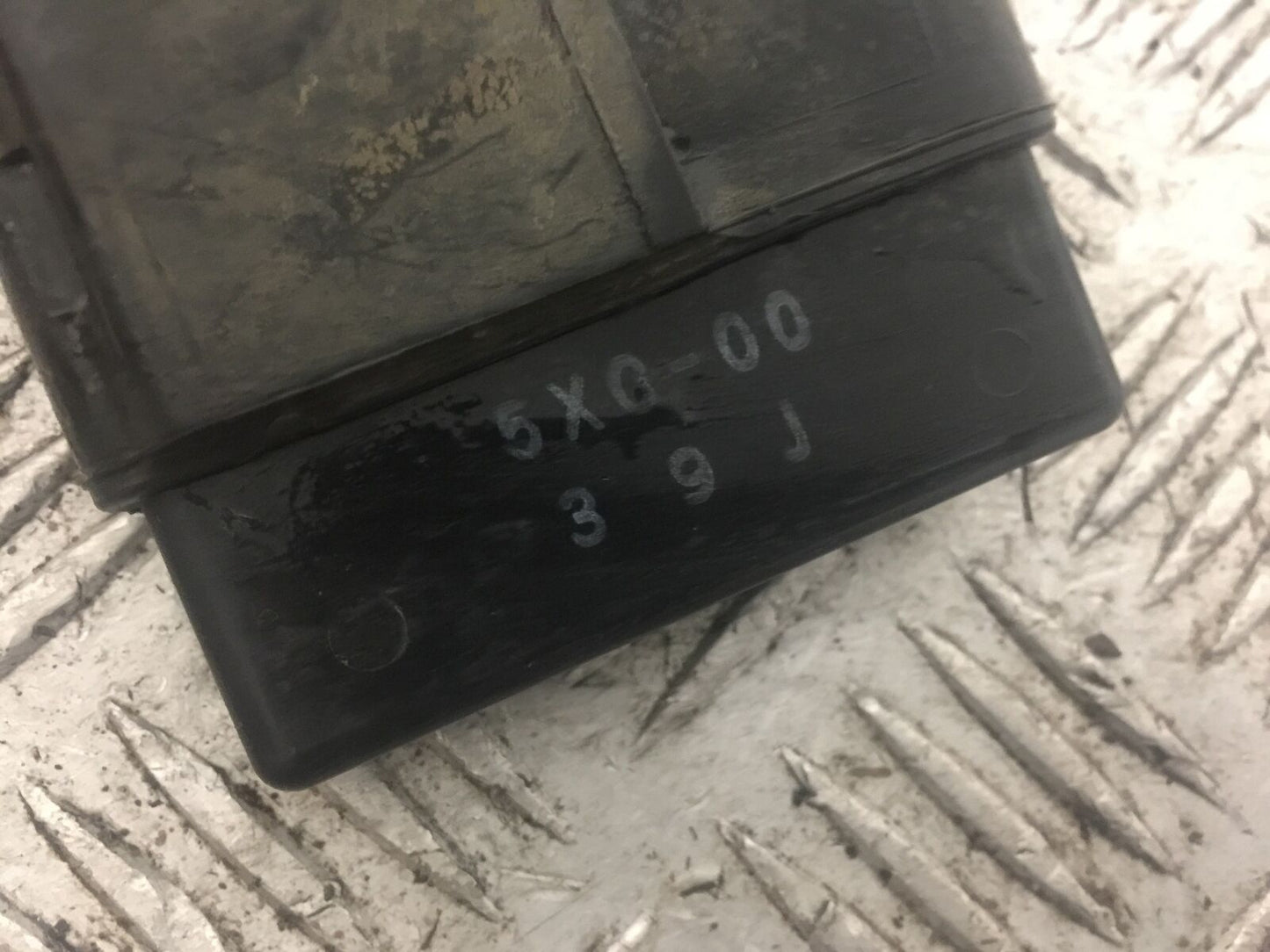 YAMAHA YZF250 YZF 250 ECU CDI YEAR 2004 (STOCK 792)