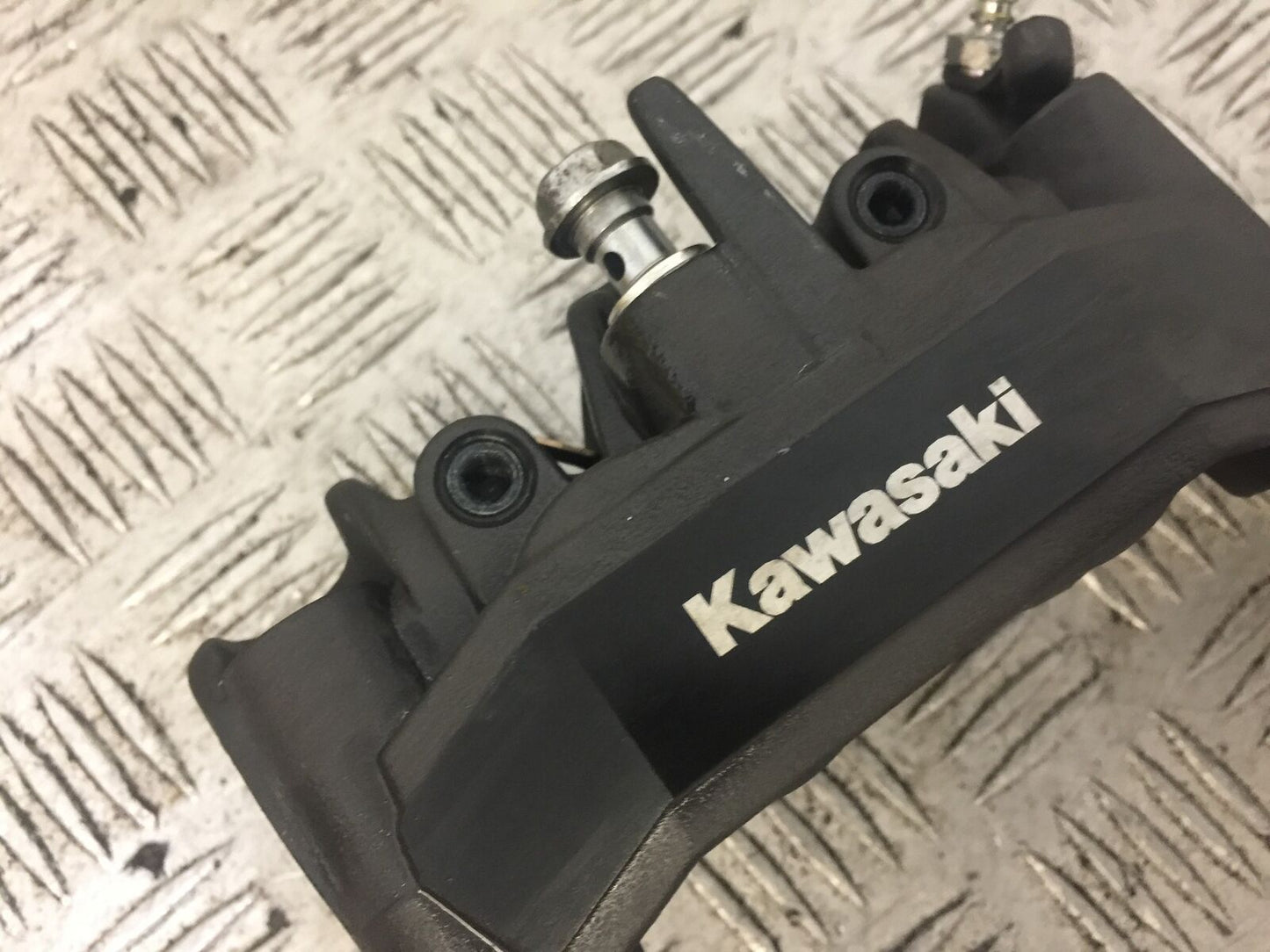 KAWASAKI NINJA 1000 SX FRONT BRAKE CALIPER YEAR 2020-2022 (STOCK 722)