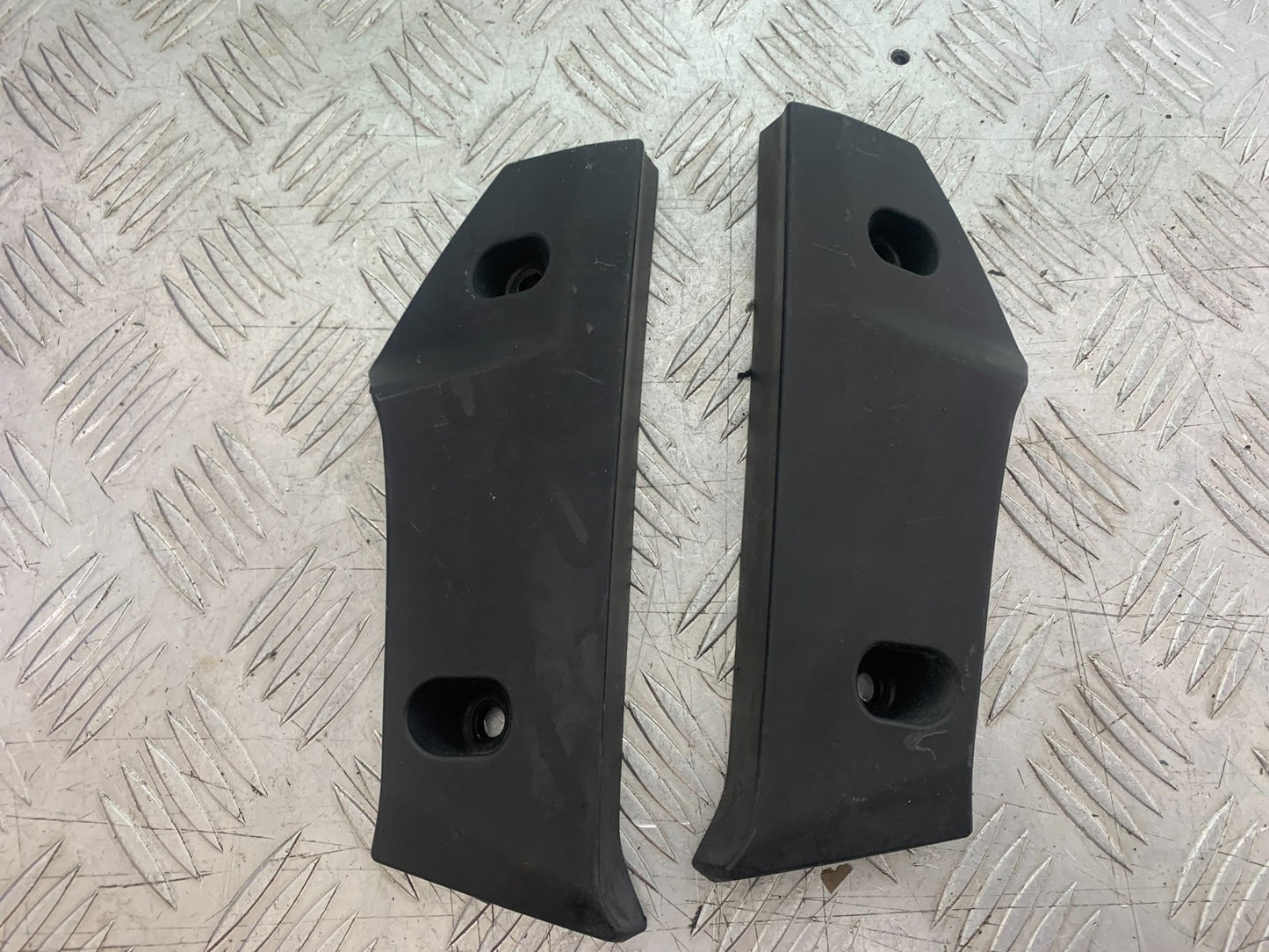 SUZUKI GSR600 GSR 600 LEFT & RIGHT RADIATOR COVERS 2006-2010 (CMB1177)
