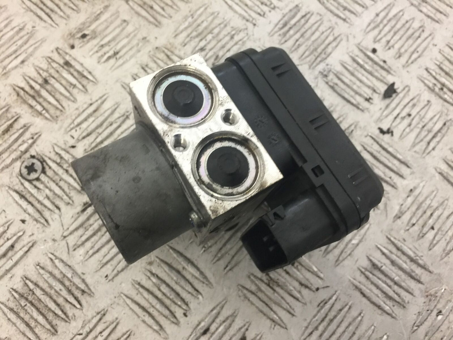 YAMAHA MT07 MT-07 TRACER ABS PUMP YEAR 2016 (STOCK 642)