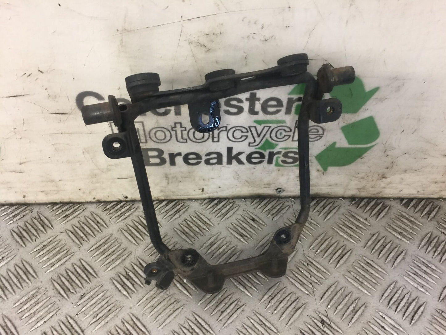 YAMAHA WR125 WR125X SPEEDO BRACKET YEAR 2013 (STOCK 601)
