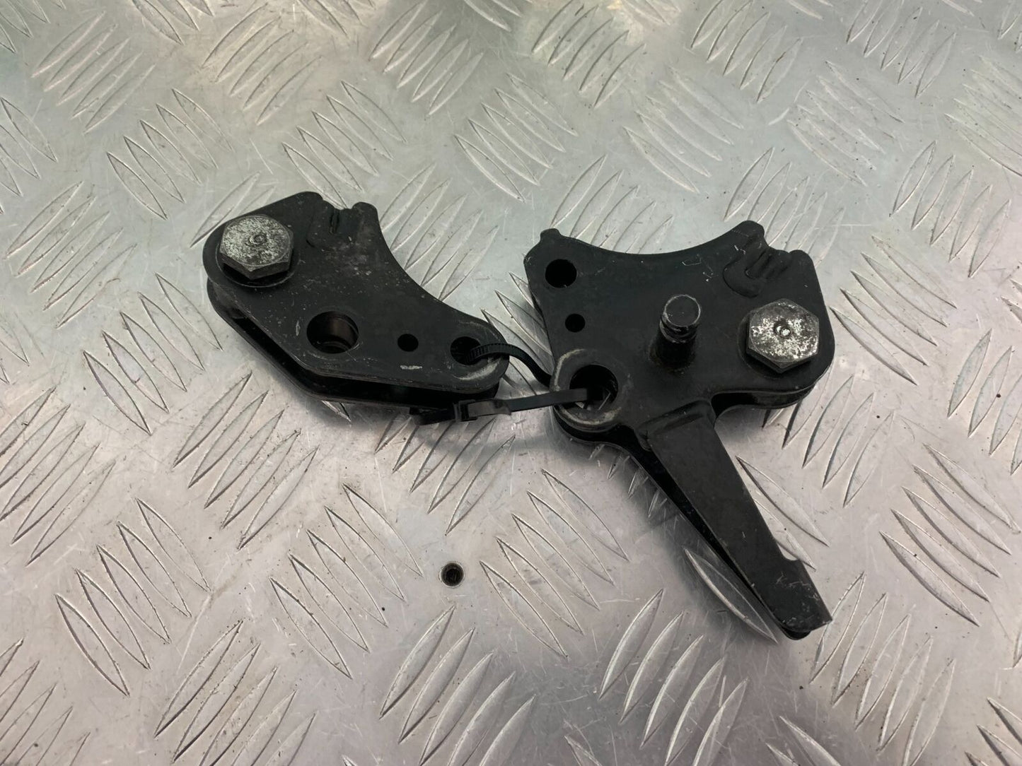 YAMAHA MT09 MT-09 TRACER 900 GT FRAME BRACKETS YEAR 2018-2020 (STOCK 982)
