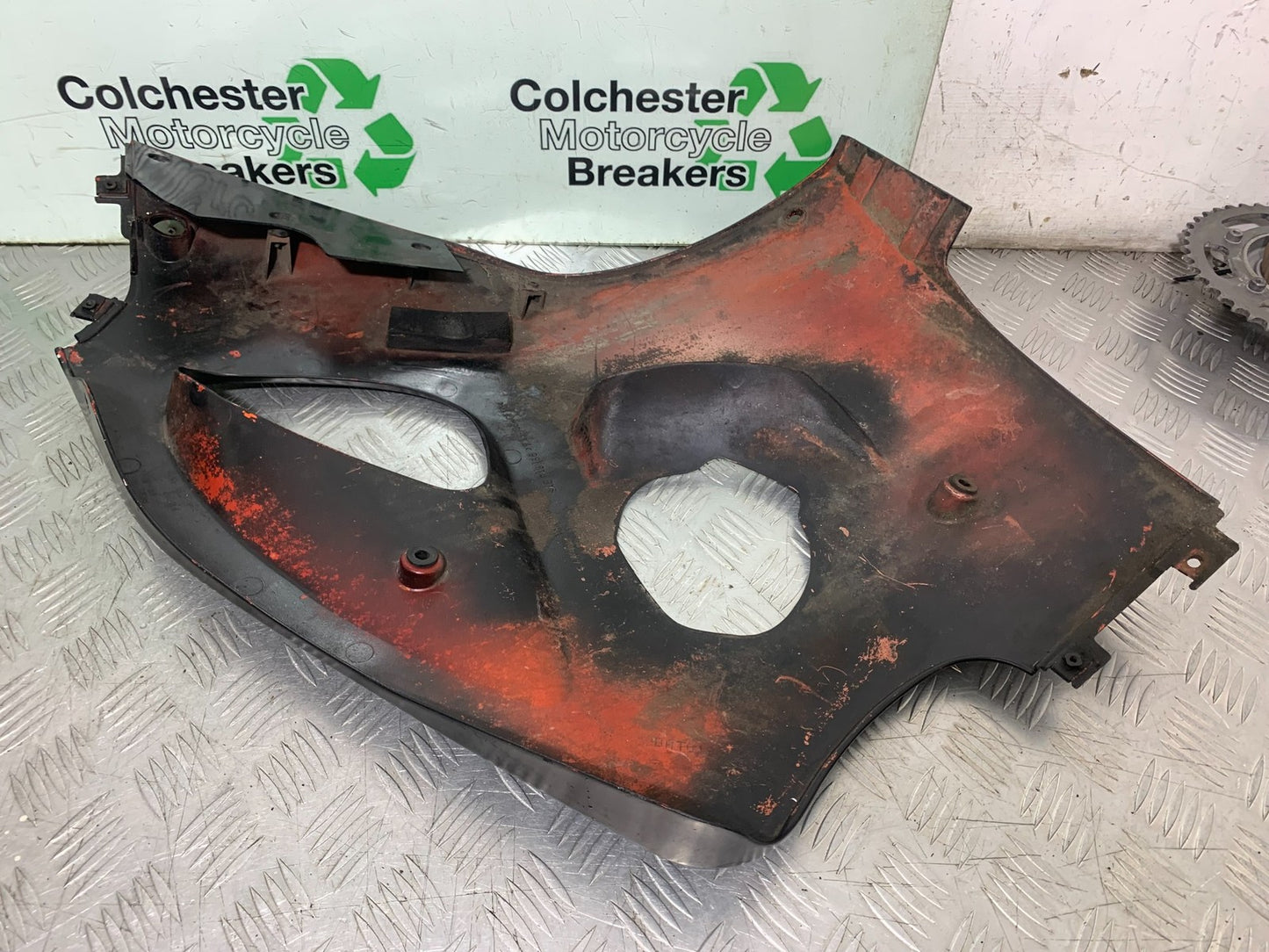 SUZUKI GSXR600 GSXR 600 SRAD LEFT FAIRING PANEL YEAR 1997-2000 (CMB1276)