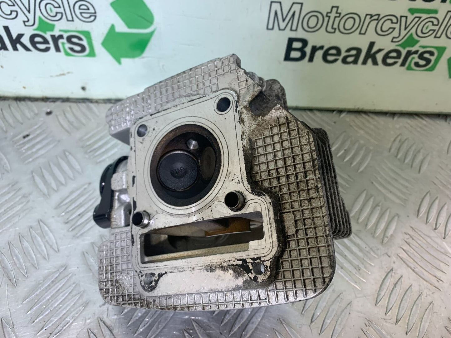 YAMAHA XT125 X XT 125 X CYLINDER HEAD 2005-2011 (CMB1097)