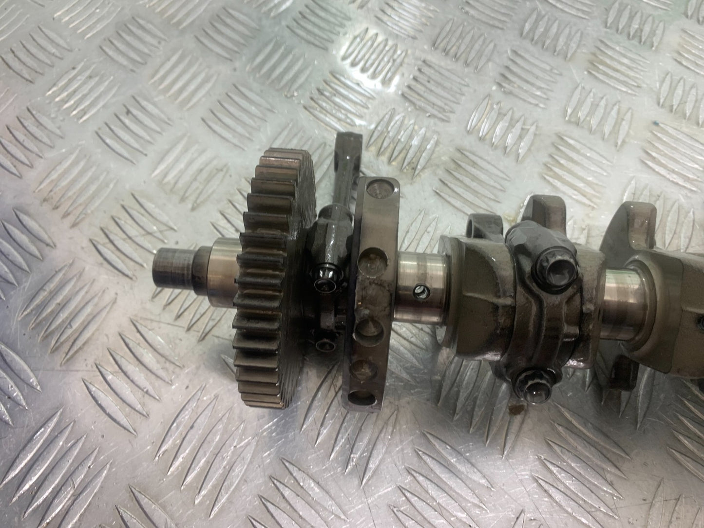 YAMAHA YZF R1 4C8 CRANKSHAFT AND RODS YEAR 2007-2008 (CMB1237)