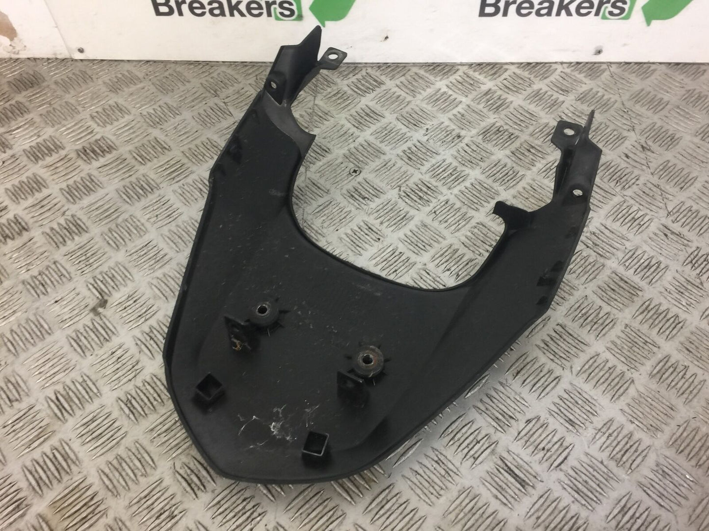 HONDA XL125 VARADERO TAIL PIECE YEAR 2007 - 2010 (STOCK NO 295)