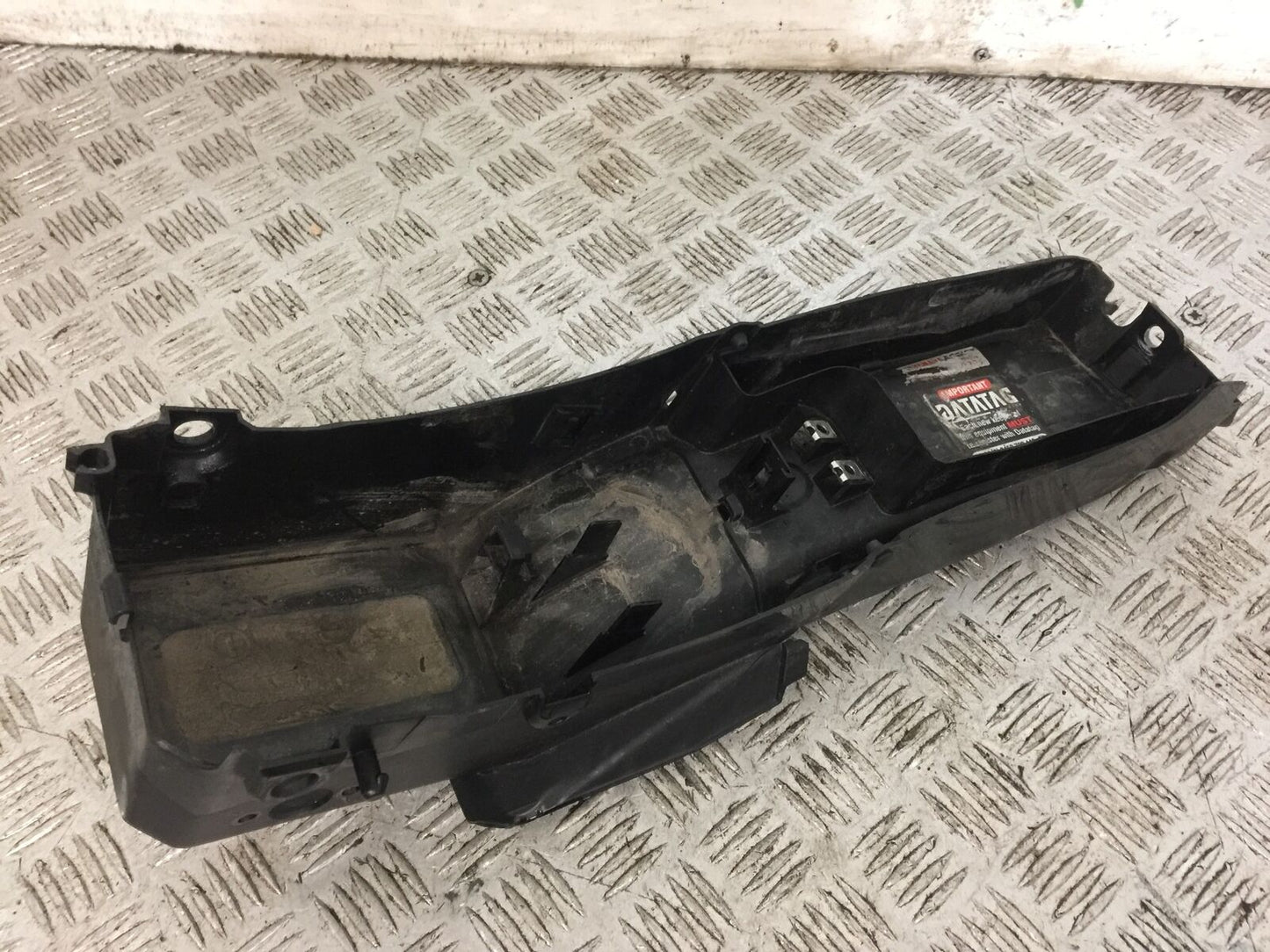 YAMAHA MT07 MT-07 UNDERTRAY YEAR 2019 (STOCK 784)