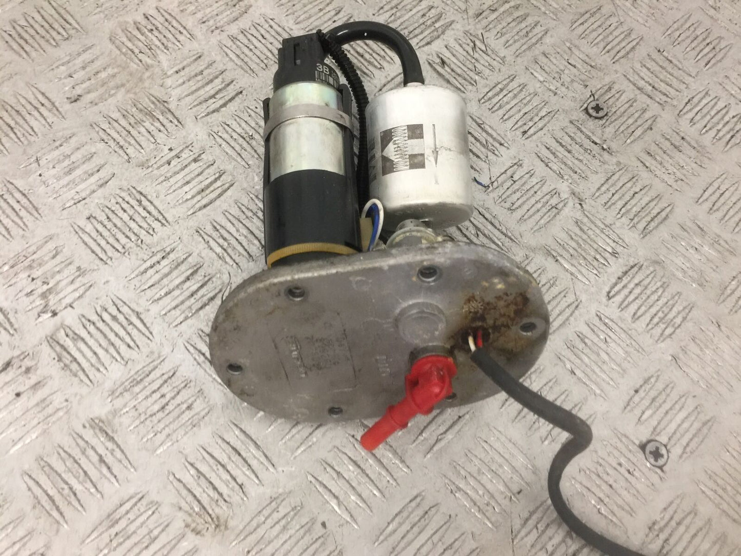 APRILIA DORSODURO 750 FACTORY PETROL PUMP YEAR 2011 (STOCK 908)