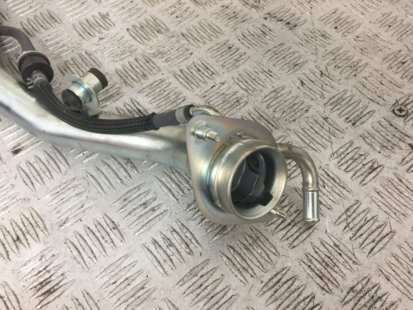 SUZUKI 650 BURGMAN PETROL PIPE YEAR 2014-2018 (STOCK 769)