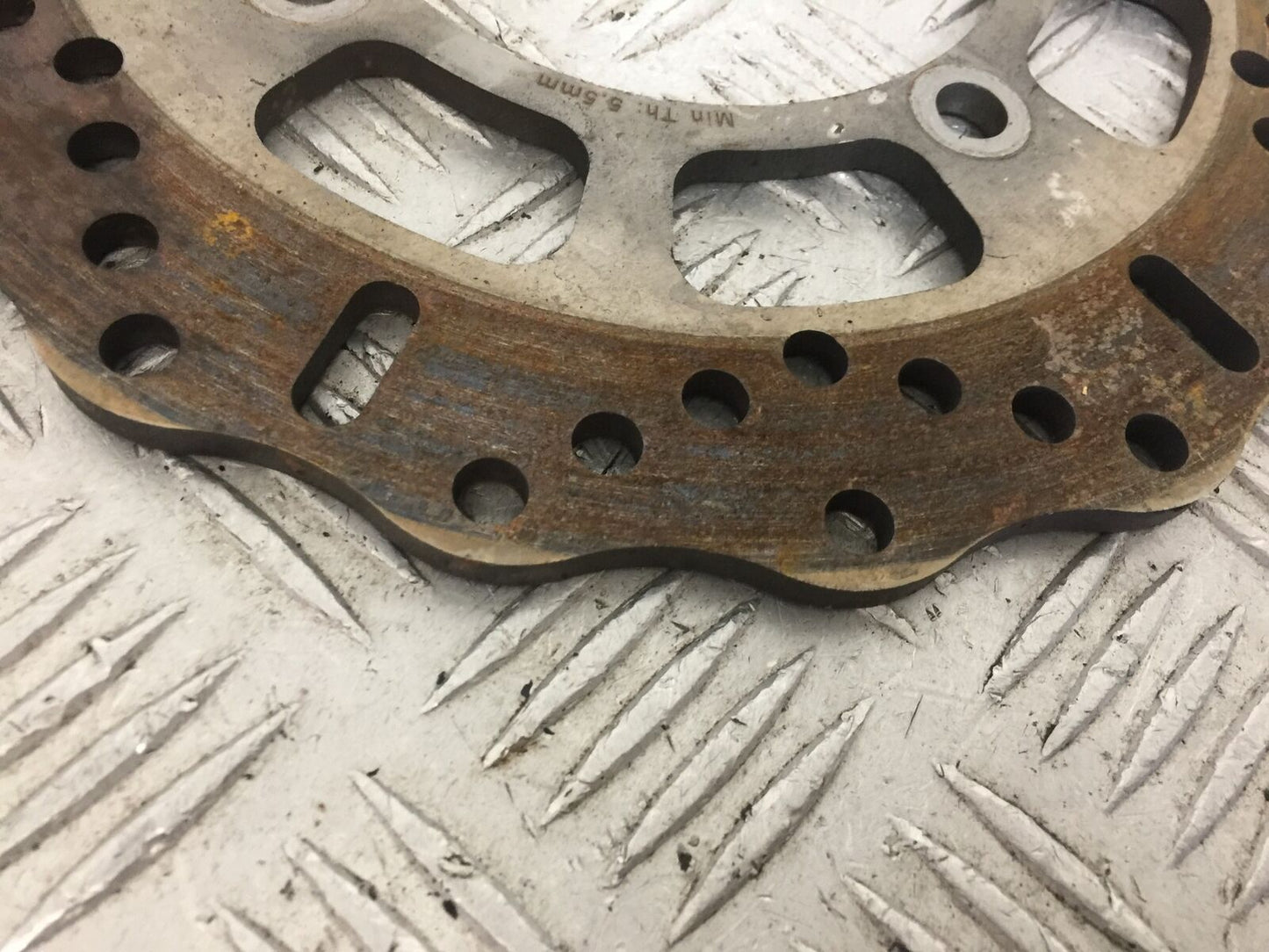 KAWASAKI Z1000 REAR DISC YEAR 2007-2009 (STOCK 822)