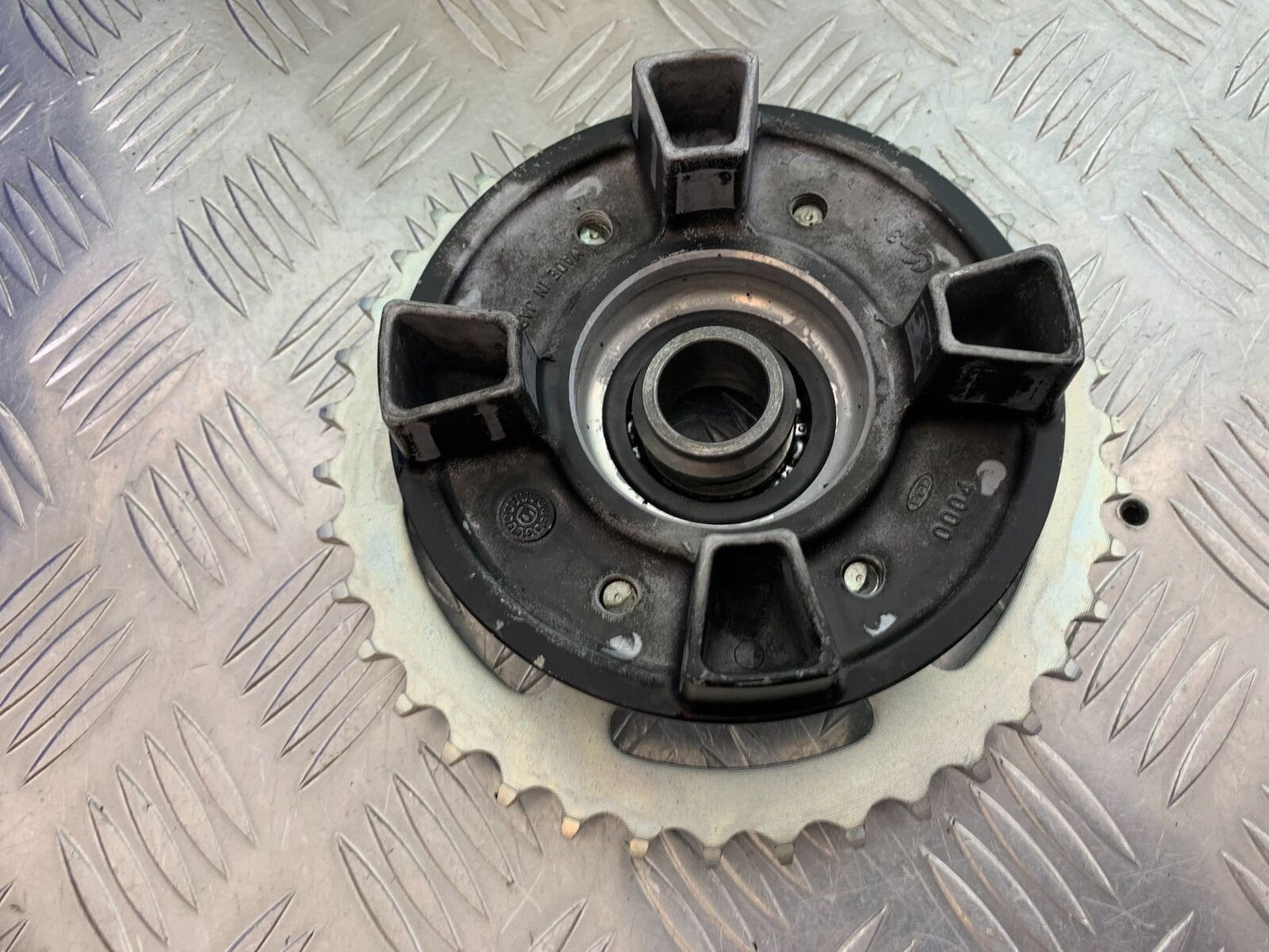 KAWASAKI ZX10R ZX 10R REAR SPROCKET CARRIER YEAR 2016-2020 (CMB1015)