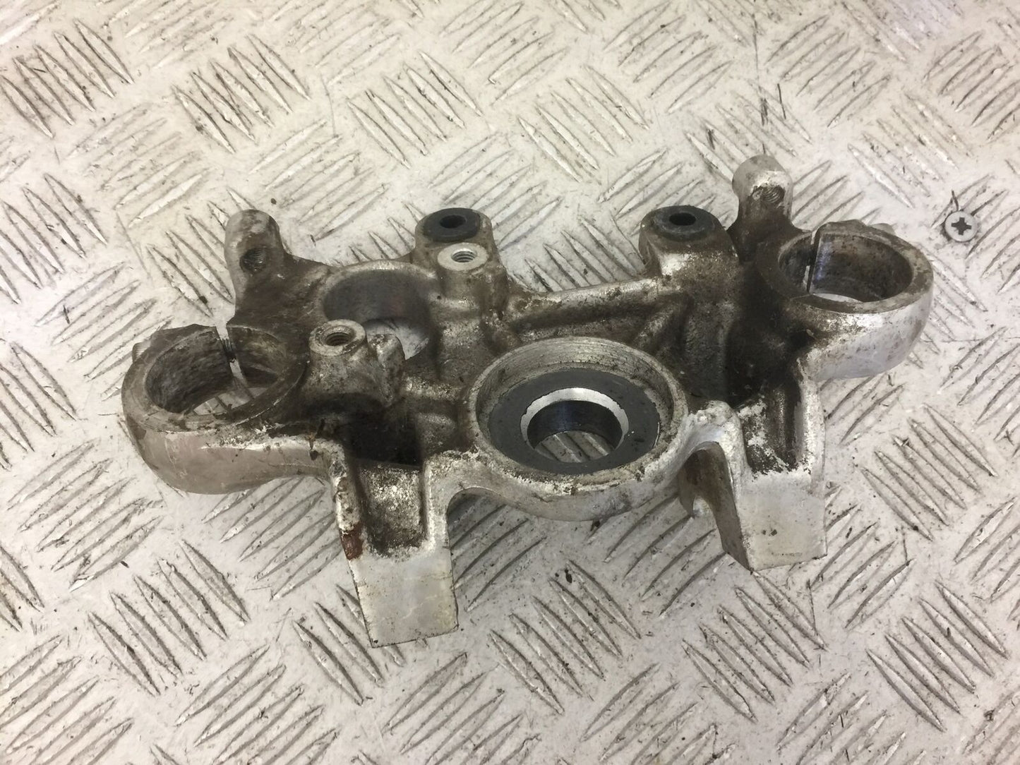 HONDA VT500 VT 500 CUSTOM TOP YOKE 1983-1987 (STOCK613)