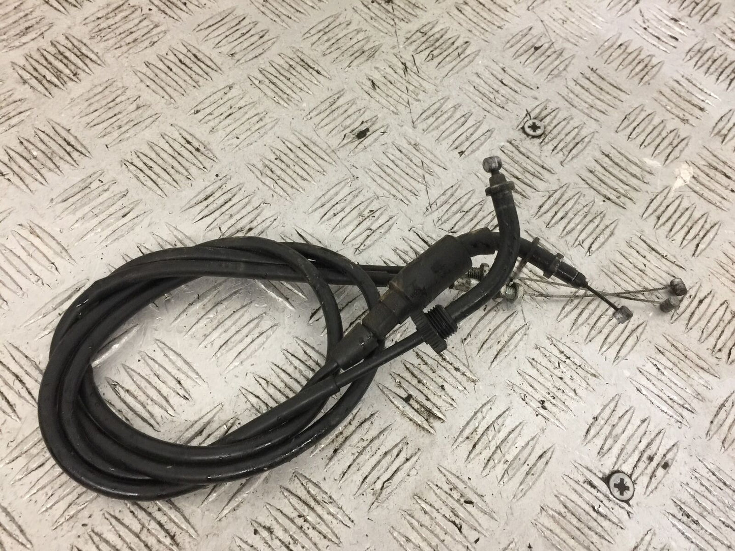 SUZUKI GSX-S 125 THROTTLE CABLES YEAR 2017-2020 (STOCK 779)