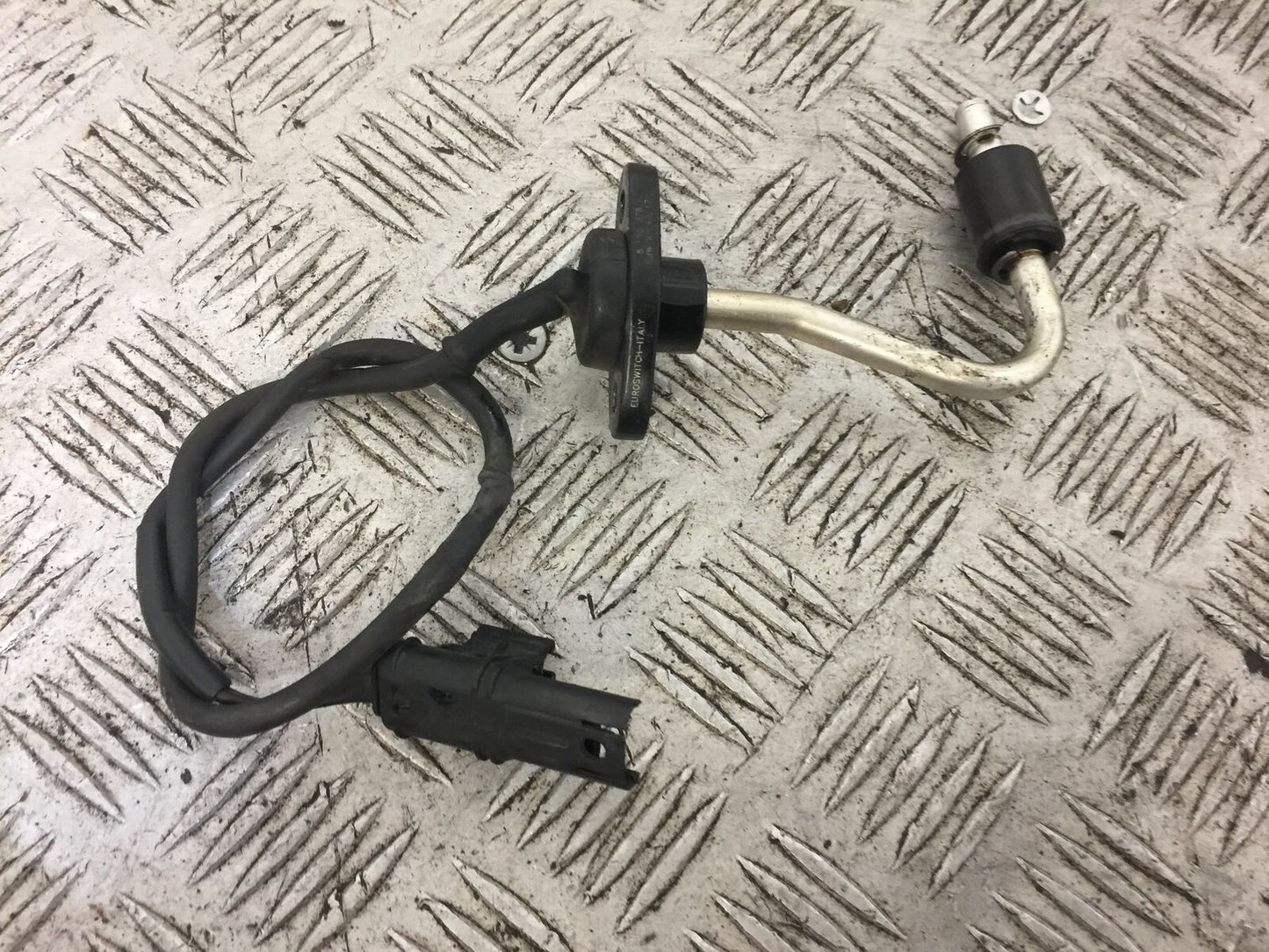 BMW R1200 GS TE EXCLUSIVE OIL SENDER YEAR 2018 (STOCK 702)