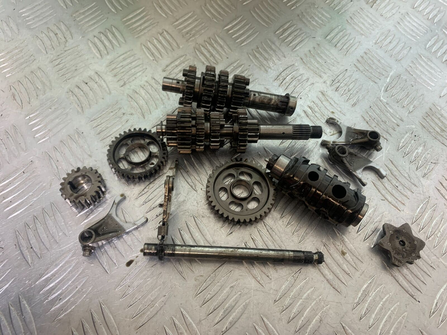 HONDA CBR125 CBR 125 GEARBOX YEAR 2008 - 2010
