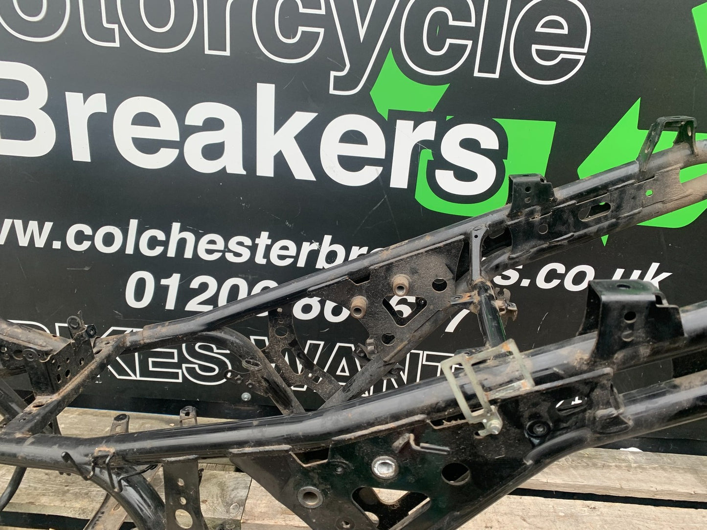 YAMAHA XMAX 300 FRAME REG LOG BOOK YEAR 2017-2020 (CMB1218)