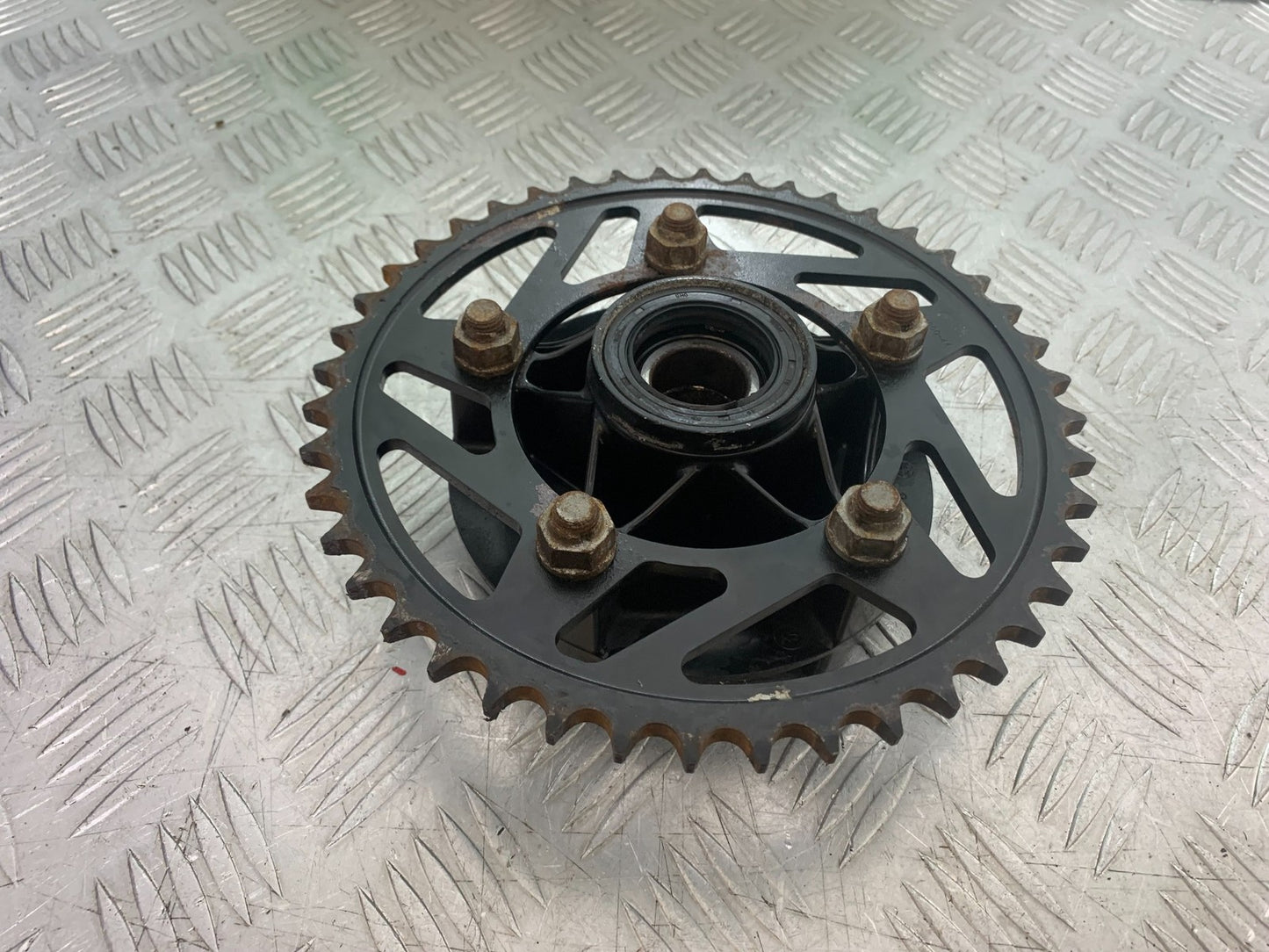 BMW S1000 RR REAR SPROCKET CARRIER YEAR 2015-2018 (CMB1246)
