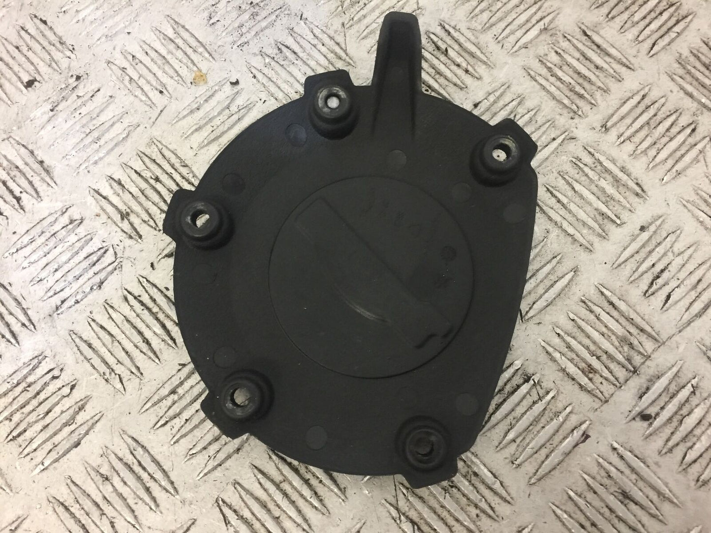 TRIUMPH 1200 TIGER EXPLORER ENGINE COVER YEAR 2015 (STOCK 673)