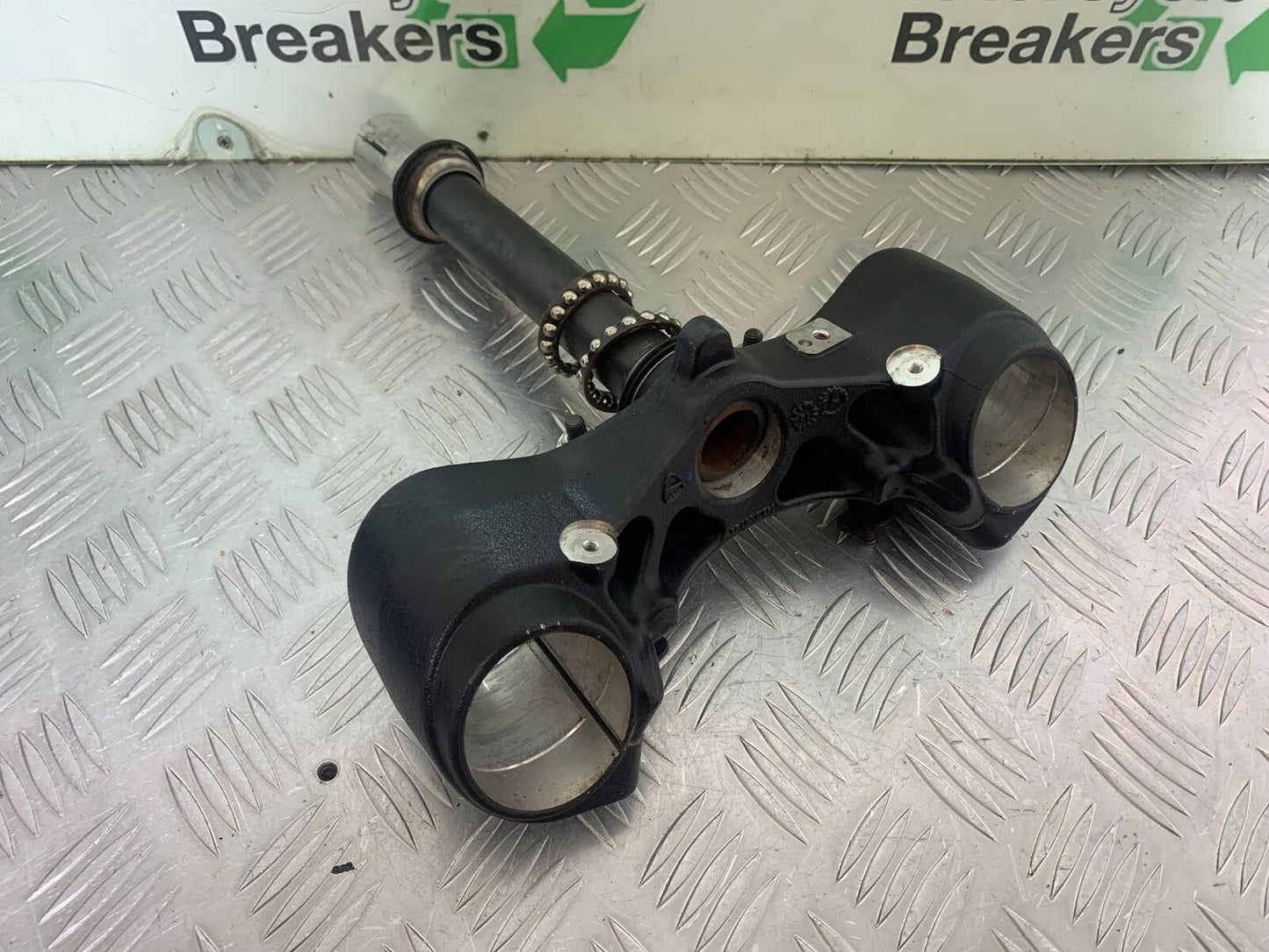 DUCATI DIAVEL 1200 BOTTOM YOKE YEAR 2014-17 (CMB1054)
