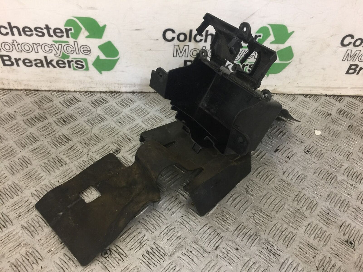 SUZUKI SFV650 SFV 650 GLADIUS BATTERY BOX 2009-15 (STOCK 677)