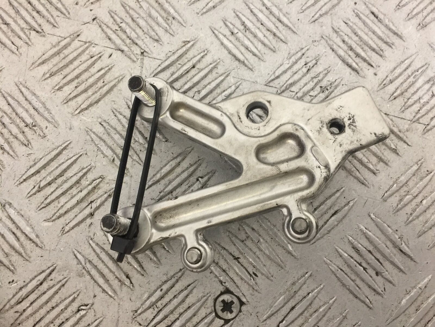 APRILIA TUONO 1000 V4R FRONT LEFT HANGER 2011-13 (STOCK 746)