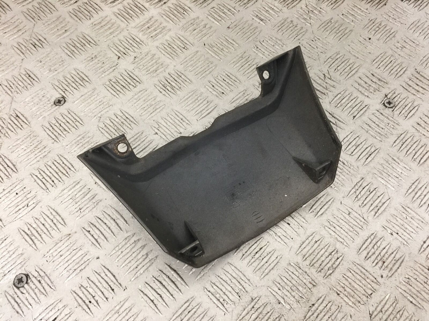 APRILIA 850 MANA AUTOMATIC TAIL PIECE JOINER YEAR 2007-2012 (STOCK 875)