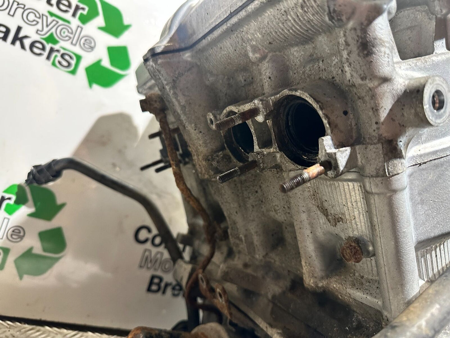 YAMAHA YZF600 YZF 600 THUNDERCAT 4TV ENGINE 1996-2003 (CMB1105)