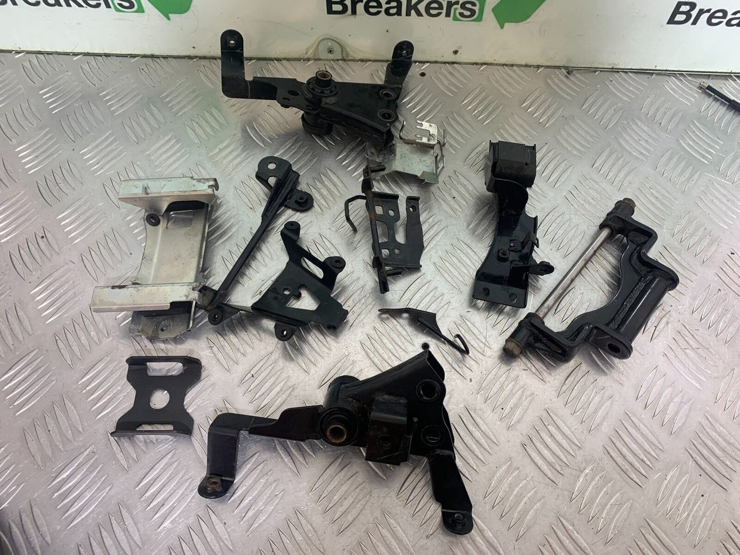 KAWASAKI Z300 ER300 FRAME BRACKETS YEAR 2016-2018 (CMB1056)