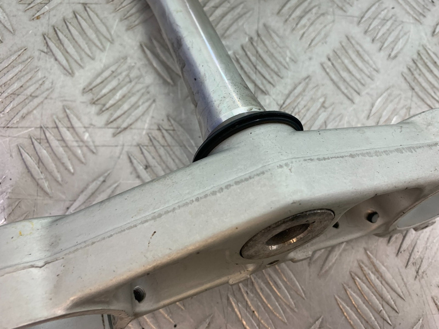 APRILIA RSV4 FACTORY BOTTOM YOKE YEAR 2009-2012 (CMB1224)