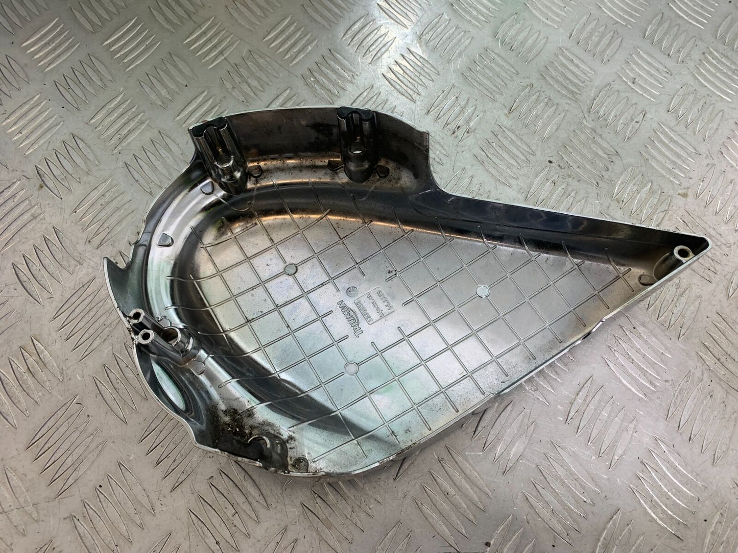 TRIUMPH THUNDERBIRD 1600 SPROCKET COVER YEAR 2011 (CMB1107)