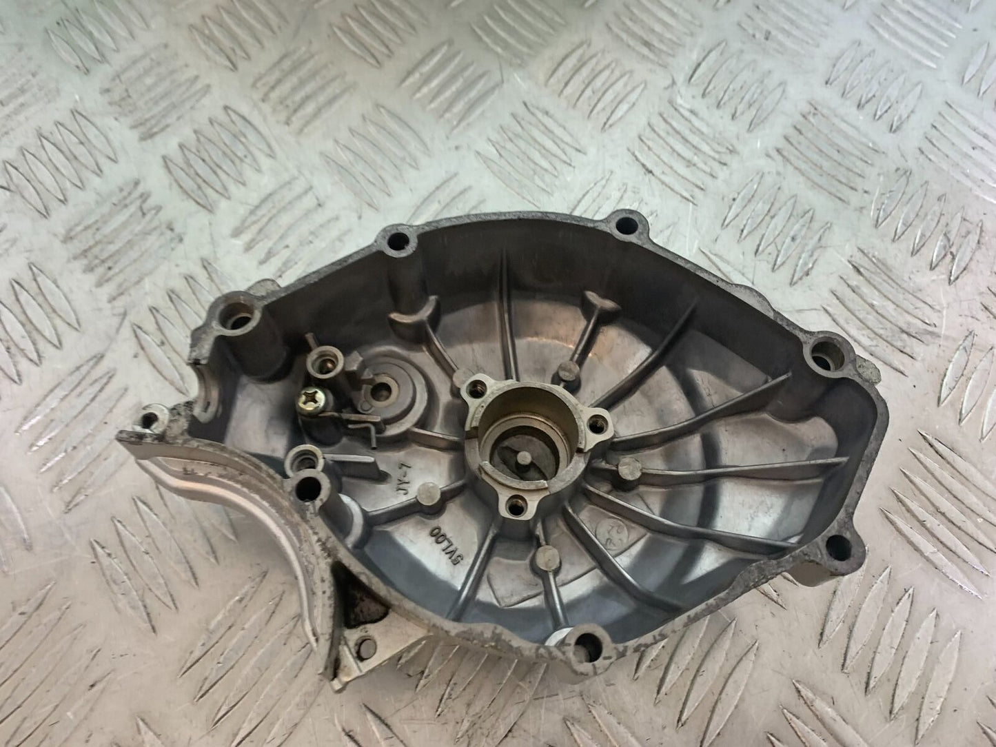 YAMAHA XT125 X XT 125 X GENERATOR COVER 2005-2011 (CMB1097)