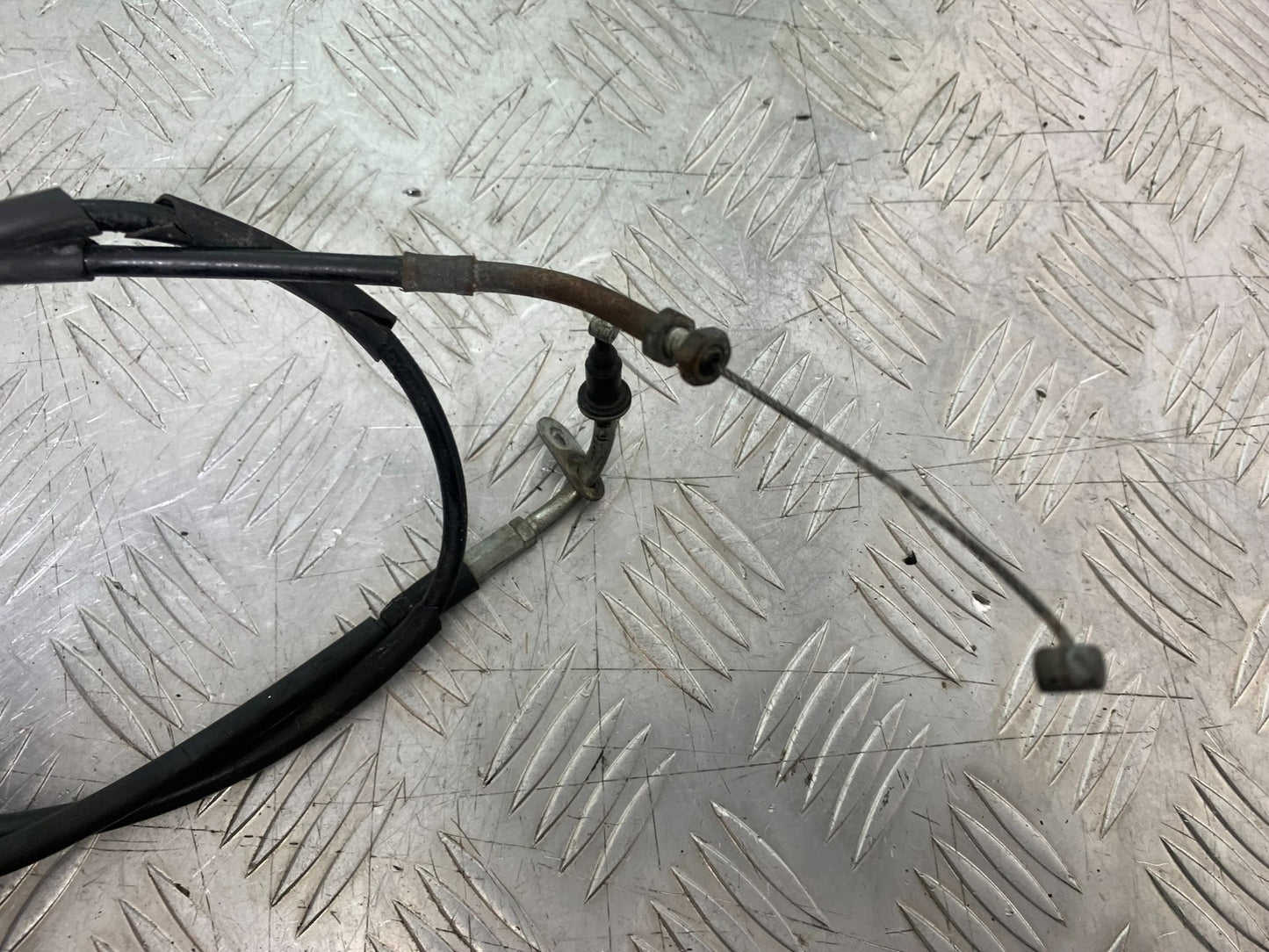 YAMAHA YBR125 CUSTOM THROTTLE CABLE YEAR 2008-2016 (CMB1192)
