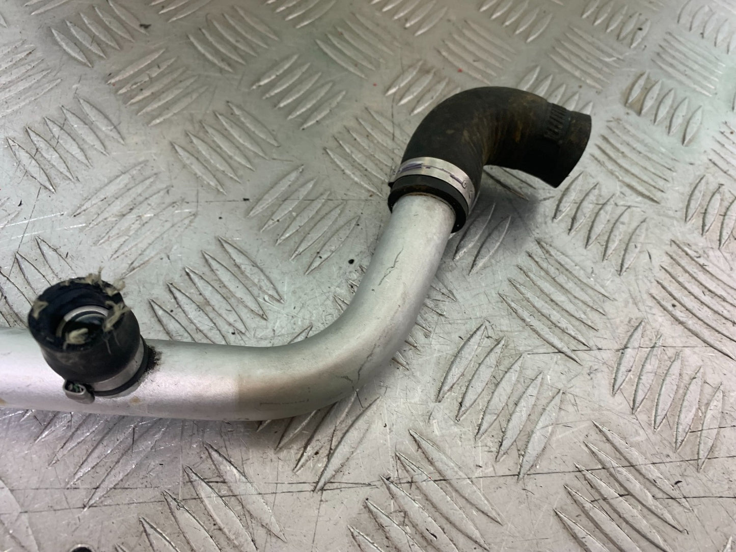APRILIA RSV4 FACTORY WATER PIPE YEAR 2009-2012 (CMB1224)