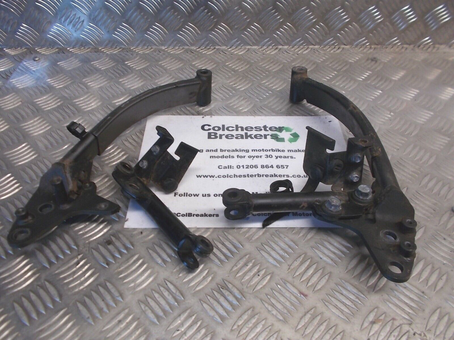 KAWASAKI Z1000 SX LEFT AND RIGHT ENGINE MOUNTS YEAR 2012