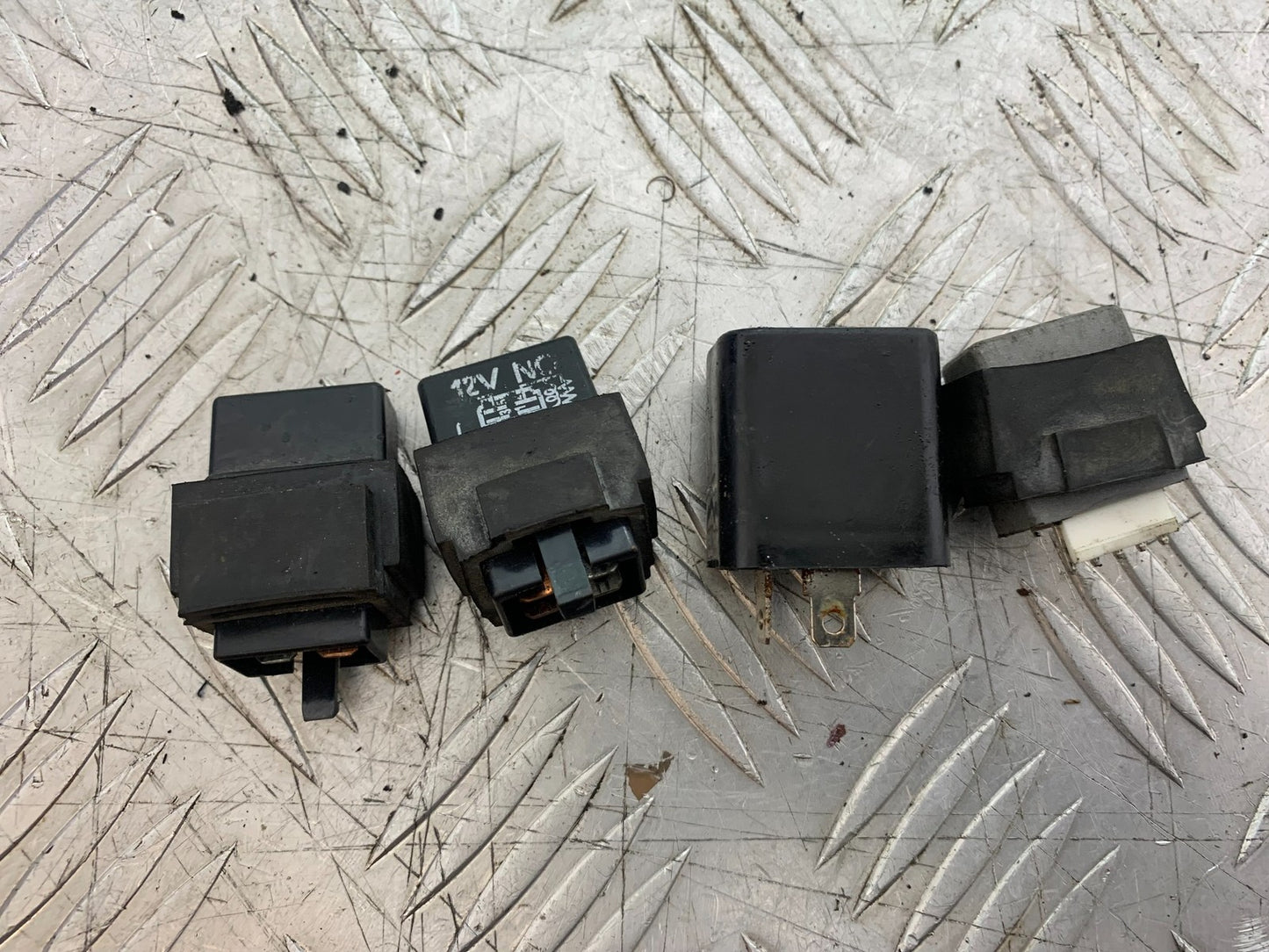 APRILIA RSV1000 RSV 1000 MILLE RELAYS 1998- 2003 (CMB1184)